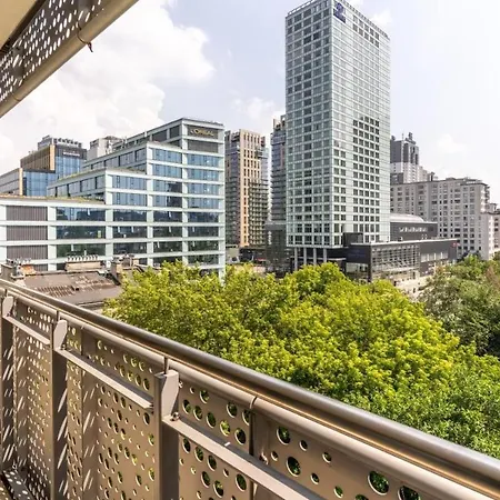 شقة Urban Chic - One Bedroom - Luxury Stays&wronia118 *