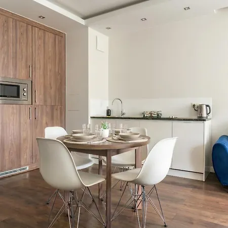 Apartamento Urban Chic - One Bedroom - Luxury Stays&wronia118