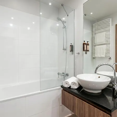 Urban Chic - One Bedroom - Luxury Stays&wronia118 Apartamento